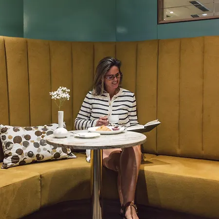 Hotell Boutique Zach 3*