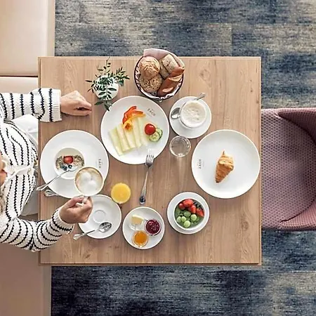 Boutique Zach Hotel 3*