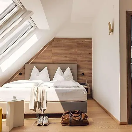 Boutique Zach Hotel 3*